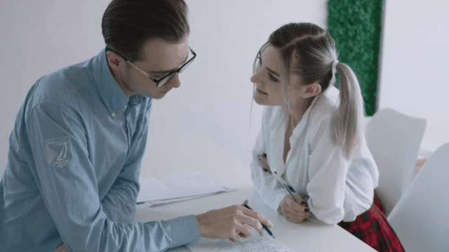 Cô bạn thân xinh đẹp với chiếc lồn dâm - yvhvqpnu.sbs