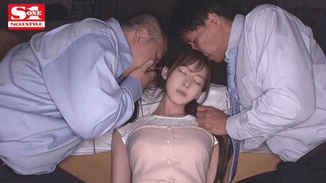 SSIS-825_Em người yêu đáng thương bị đồng nghiệp chuốc thuốc ngủ - yvhvqpnu.sbs