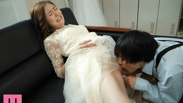 MIAA-408_Cô dâu bị hai cậu em chồng địt ngay tại đám cưới - yvhvqpnu.sbs