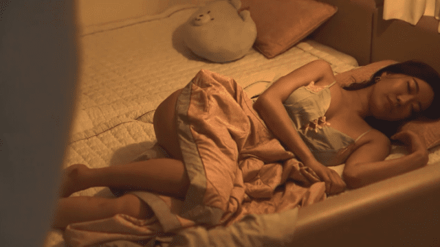 Em mình dây hoodie trắng - yvhvqpnu.sbs